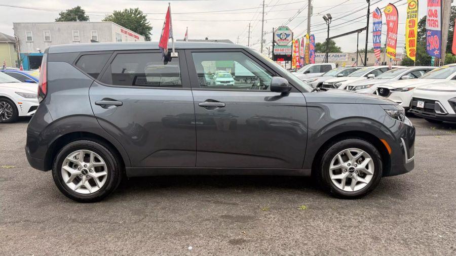 2023 Kia Soul LX Wagon 4D, available for sale in Linden, New Jersey | Route 27 Auto Mall. Linden, New Jersey 2023 Kia Soul LX Wagon 4D, available for sale in Linden, New Jersey | Route 27 Auto Mall. Linden, New Jersey