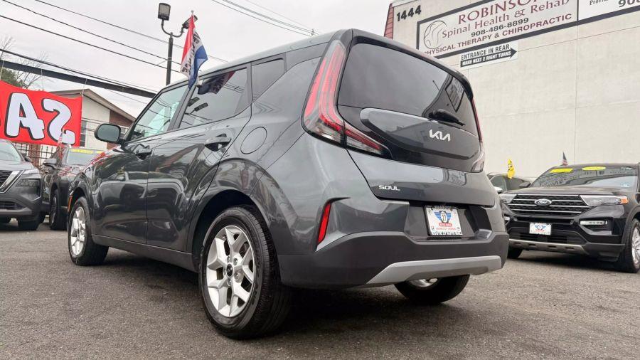 2023 Kia Soul LX Wagon 4D, available for sale in Linden, New Jersey | Route 27 Auto Mall. Linden, New Jersey 2023 Kia Soul LX Wagon 4D, available for sale in Linden, New Jersey | Route 27 Auto Mall. Linden, New Jersey