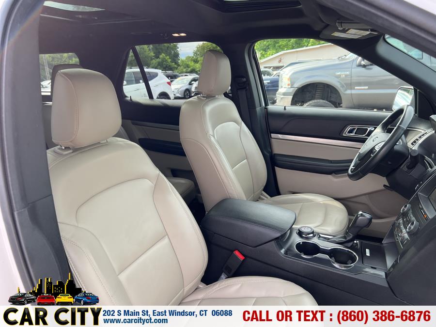 2019 Ford Explorer XLT 4WD, available for sale in East Windsor, Connecticut | Car City LLC. East Windsor, Connecticut 2019 Ford Explorer XLT 4WD, available for sale in East Windsor, Connecticut | Car City LLC. East Windsor, Connecticut