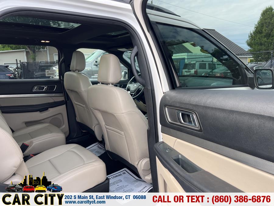 2019 Ford Explorer XLT 4WD, available for sale in East Windsor, Connecticut | Car City LLC. East Windsor, Connecticut 2019 Ford Explorer XLT 4WD, available for sale in East Windsor, Connecticut | Car City LLC. East Windsor, Connecticut