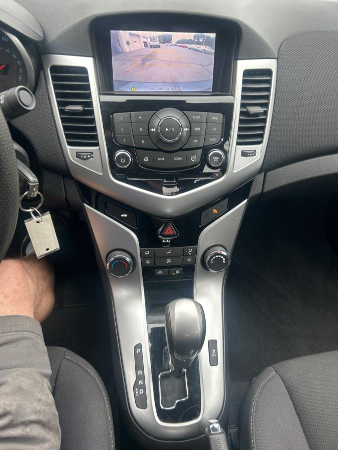 2015 Chevrolet Cruze 4dr Sdn Auto 1LT, available for sale in South Windsor , Connecticut | Ful-line Auto LLC. South Windsor , Connecticut 2015 Chevrolet Cruze 4dr Sdn Auto 1LT, available for sale in South Windsor , Connecticut | Ful-line Auto LLC. South Windsor , Connecticut