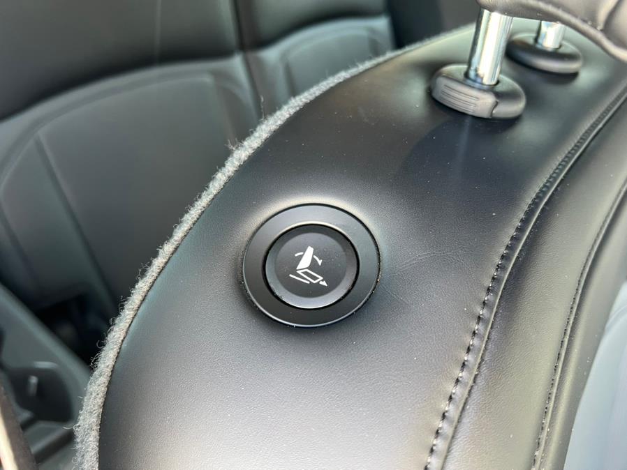 2024 Kia EV9 Light Standard RWD, available for sale in Daly City, California | Green Light Auto Wholesale. Daly City, California 2024 Kia EV9 Light Standard RWD, available for sale in Daly City, California | Green Light Auto Wholesale. Daly City, California