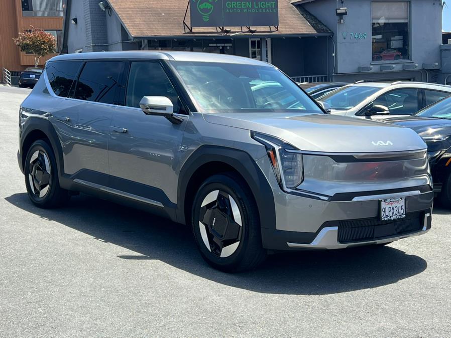 2024 Kia EV9 Light Standard RWD, available for sale in Daly City, California | Green Light Auto Wholesale. Daly City, California 2024 Kia EV9 Light Standard RWD, available for sale in Daly City, California | Green Light Auto Wholesale. Daly City, California
