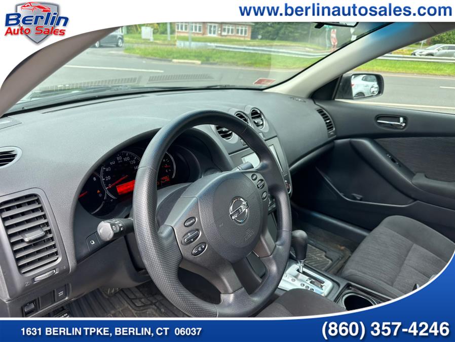 2010 Nissan Altima 4dr Sdn I4 CVT 2.5 S, available for sale in Berlin, Connecticut | Berlin Auto Sales LLC. Berlin, Connecticut 2010 Nissan Altima 4dr Sdn I4 CVT 2.5 S, available for sale in Berlin, Connecticut | Berlin Auto Sales LLC. Berlin, Connecticut