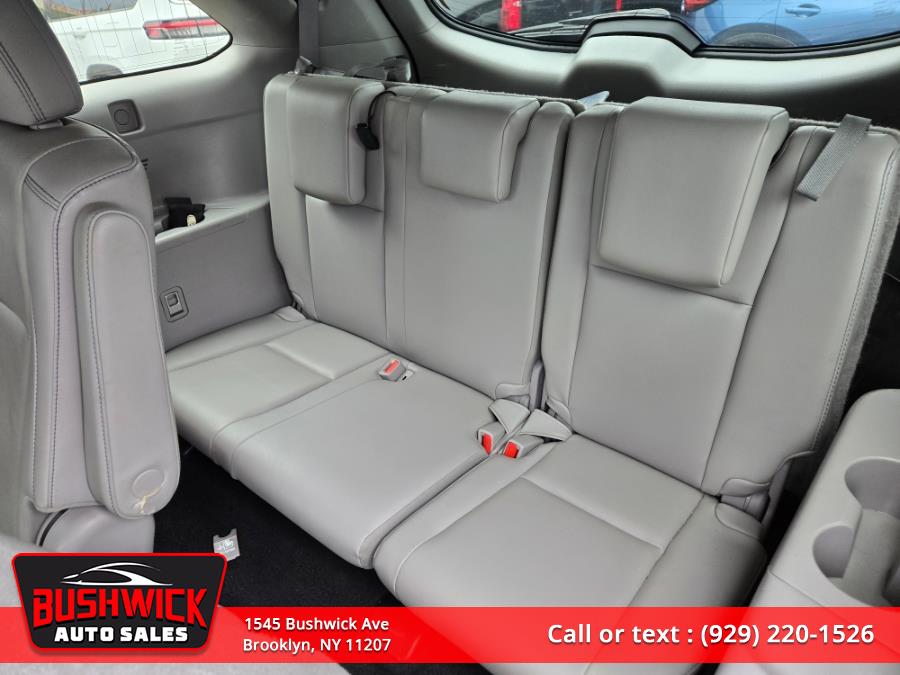 2019 Toyota Highlander XLE V6 AWD (Natl), available for sale in Brooklyn, New York | Bushwick Auto Sales LLC. Brooklyn, New York 2019 Toyota Highlander XLE V6 AWD (Natl), available for sale in Brooklyn, New York | Bushwick Auto Sales LLC. Brooklyn, New York