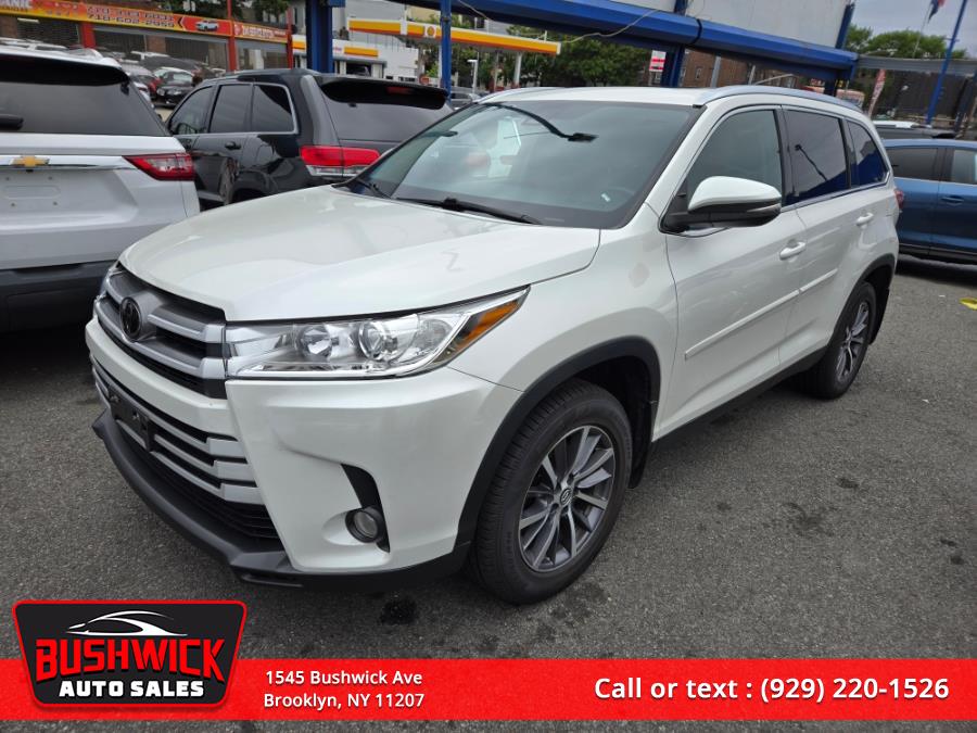 2019 Toyota Highlander XLE V6 AWD (Natl), available for sale in Brooklyn, New York | Bushwick Auto Sales LLC. Brooklyn, New York 2019 Toyota Highlander XLE V6 AWD (Natl), available for sale in Brooklyn, New York | Bushwick Auto Sales LLC. Brooklyn, New York