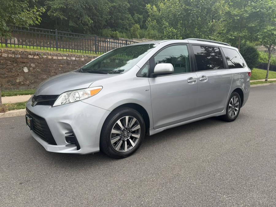 2018 Toyota Sienna