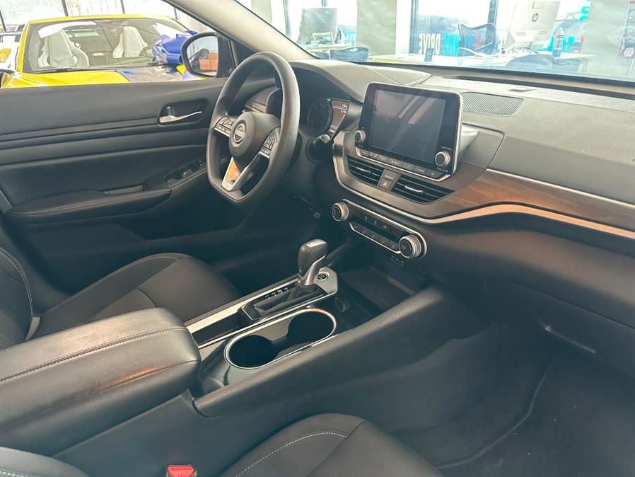 2024 Nissan Altima 2.5 SV Sedan, available for sale in Inwood, New York | 5 Towns Drive. Inwood, New York 2024 Nissan Altima 2.5 SV Sedan, available for sale in Inwood, New York | 5 Towns Drive. Inwood, New York