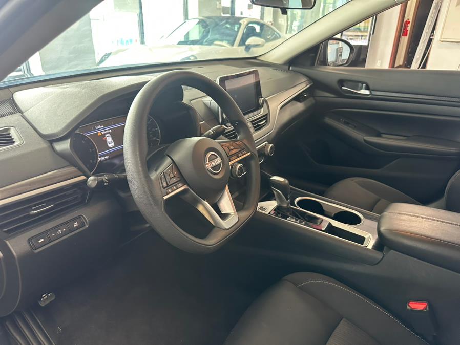 2024 Nissan Altima 2.5 SV Sedan, available for sale in Inwood, New York | 5 Towns Drive. Inwood, New York 2024 Nissan Altima 2.5 SV Sedan, available for sale in Inwood, New York | 5 Towns Drive. Inwood, New York