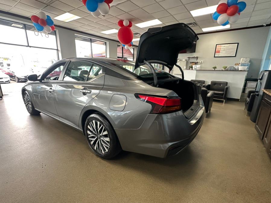 2024 Nissan Altima 2.5 SV Sedan, available for sale in Inwood, New York | 5 Towns Drive. Inwood, New York 2024 Nissan Altima 2.5 SV Sedan, available for sale in Inwood, New York | 5 Towns Drive. Inwood, New York