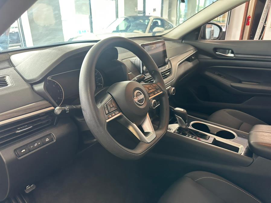 2024 Nissan Altima 2.5 SV Sedan, available for sale in Inwood, New York | 5 Towns Drive. Inwood, New York 2024 Nissan Altima 2.5 SV Sedan, available for sale in Inwood, New York | 5 Towns Drive. Inwood, New York