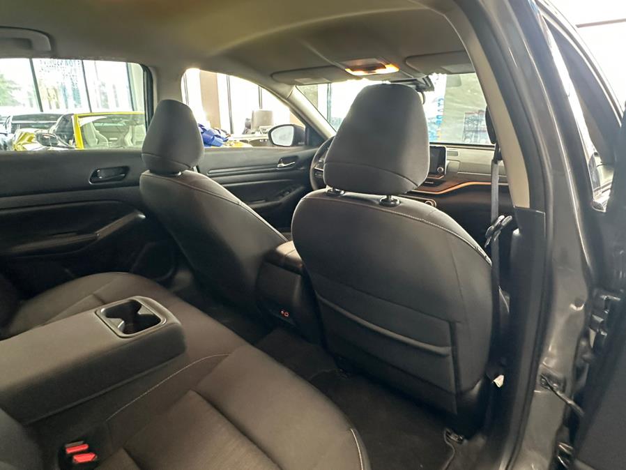 2024 Nissan Altima 2.5 SV Sedan, available for sale in Inwood, New York | 5 Towns Drive. Inwood, New York 2024 Nissan Altima 2.5 SV Sedan, available for sale in Inwood, New York | 5 Towns Drive. Inwood, New York