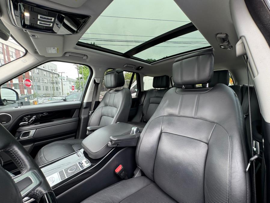 2019 Land Rover Range Rover V6 Supercharged HSE SWB, available for sale in Irvington, New Jersey | Elis Motors Corp. Irvington, New Jersey 2019 Land Rover Range Rover V6 Supercharged HSE SWB, available for sale in Irvington, New Jersey | Elis Motors Corp. Irvington, New Jersey