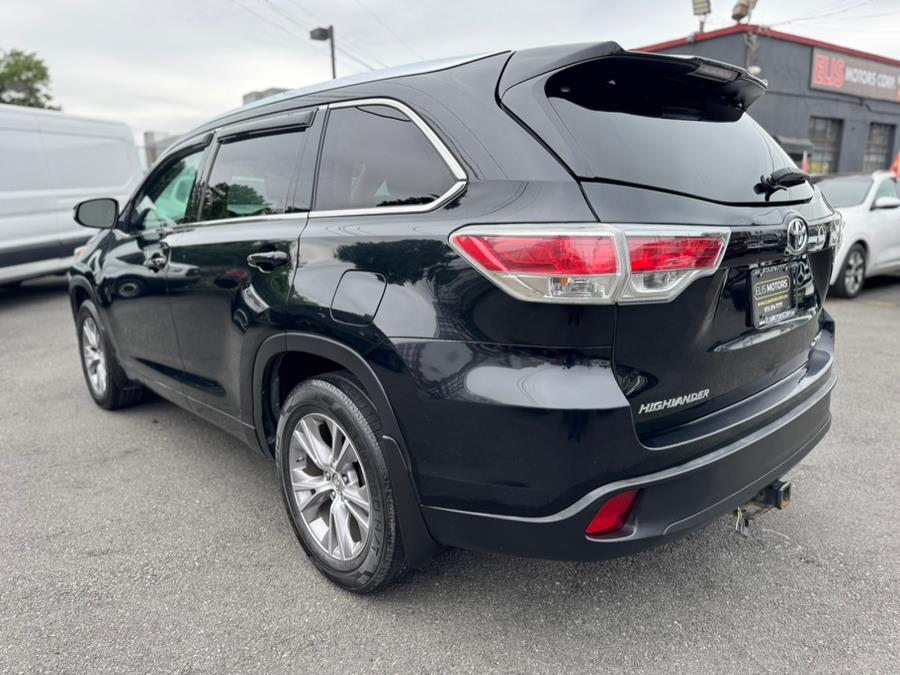 2015 Toyota Highlander AWD 4dr V6 XLE (Natl), available for sale in Irvington, New Jersey | Elis Motors Corp. Irvington, New Jersey 2015 Toyota Highlander AWD 4dr V6 XLE (Natl), available for sale in Irvington, New Jersey | Elis Motors Corp. Irvington, New Jersey