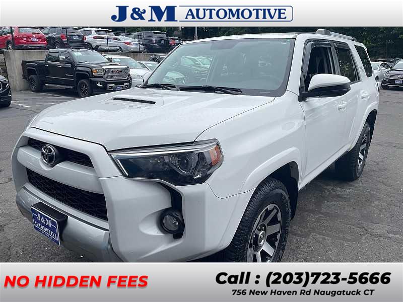 Used 2017 Toyota 4runner in Naugatuck, Connecticut | J&M Automotive Sls&Svc LLC. Naugatuck, Connecticut
