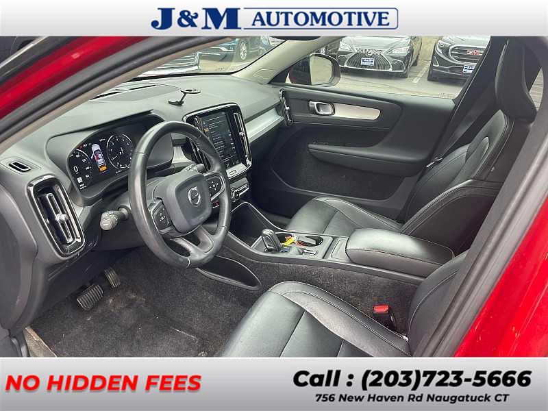2019 Volvo Xc40 Momentum, available for sale in Naugatuck, Connecticut | J&M Automotive Sls&Svc LLC. Naugatuck, Connecticut 2019 Volvo Xc40 Momentum, available for sale in Naugatuck, Connecticut | J&M Automotive Sls&Svc LLC. Naugatuck, Connecticut