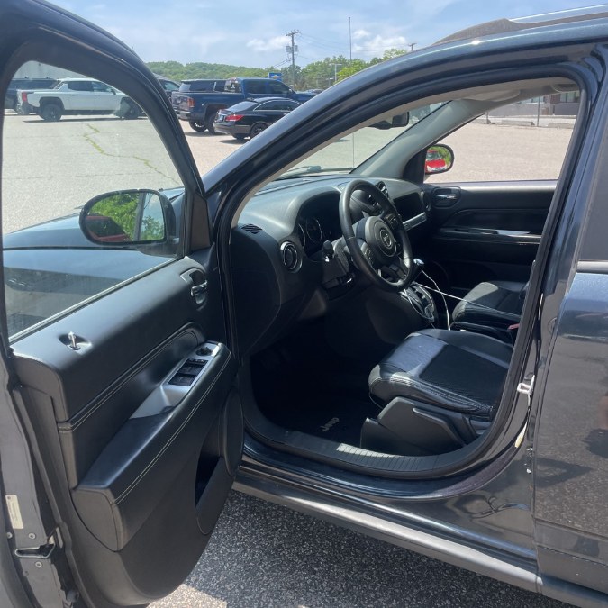 2014 Jeep Compass 4WD 4dr Latitude, available for sale in Naugatuck, Connecticut | Riverside Motorcars, LLC. Naugatuck, Connecticut 2014 Jeep Compass 4WD 4dr Latitude, available for sale in Naugatuck, Connecticut | Riverside Motorcars, LLC. Naugatuck, Connecticut