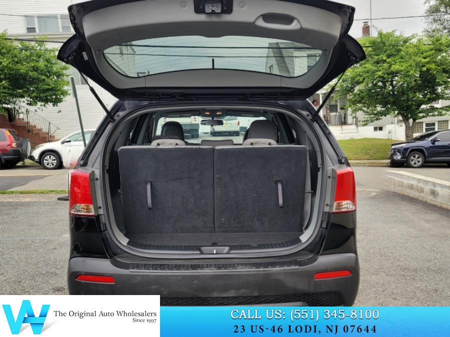 2013 Kia Sorento AWD 4dr I4-GDI LX, available for sale in Lodi, New Jersey | AW Auto & Truck Wholesalers, Inc. Lodi, New Jersey 2013 Kia Sorento AWD 4dr I4-GDI LX, available for sale in Lodi, New Jersey | AW Auto & Truck Wholesalers, Inc. Lodi, New Jersey