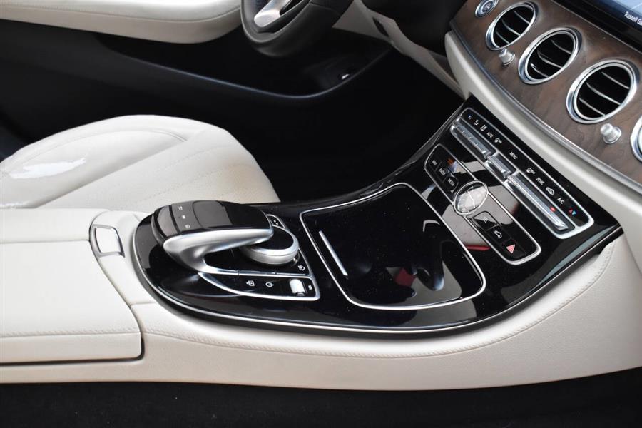 2017 Mercedes-benz E-class E 300 4dr Sedan, available for sale in Great Neck, New York | Camy Cars. Great Neck, New York 2017 Mercedes-benz E-class E 300 4dr Sedan, available for sale in Great Neck, New York | Camy Cars. Great Neck, New York