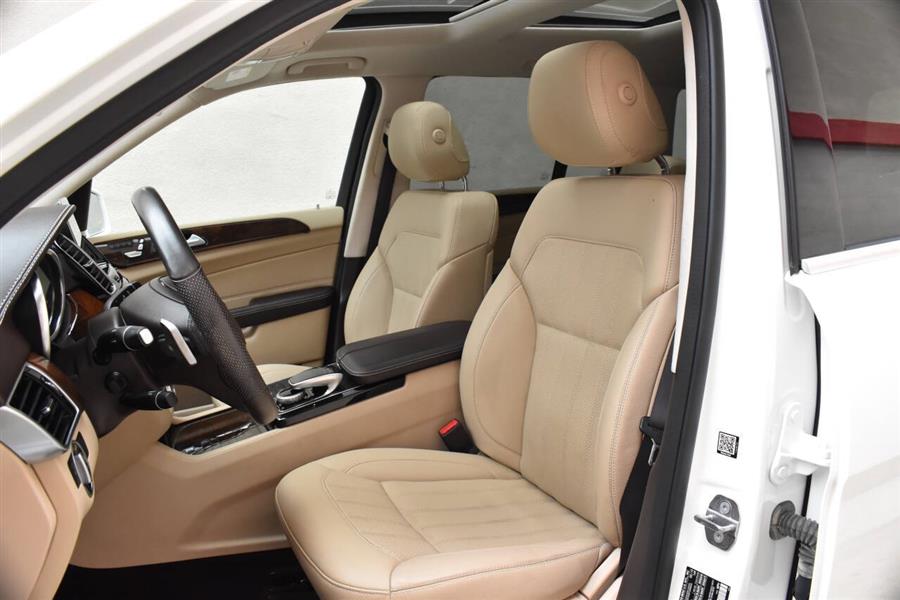 2019 Mercedes-benz Gls GLS 450 AWD 4MATIC 4dr SUV, available for sale in Great Neck, New York | Camy Cars. Great Neck, New York 2019 Mercedes-benz Gls GLS 450 AWD 4MATIC 4dr SUV, available for sale in Great Neck, New York | Camy Cars. Great Neck, New York