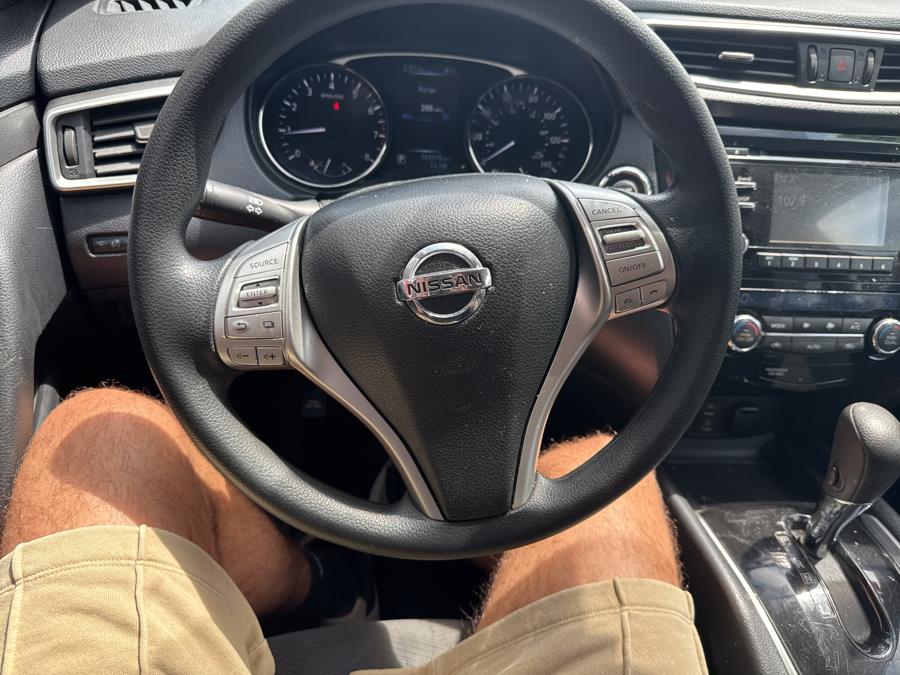 2016 Nissan Rogue AWD 4dr S, available for sale in Worcester, Massachusetts | Worcester Auto Outlet LLC. Worcester, Massachusetts 2016 Nissan Rogue AWD 4dr S, available for sale in Worcester, Massachusetts | Worcester Auto Outlet LLC. Worcester, Massachusetts
