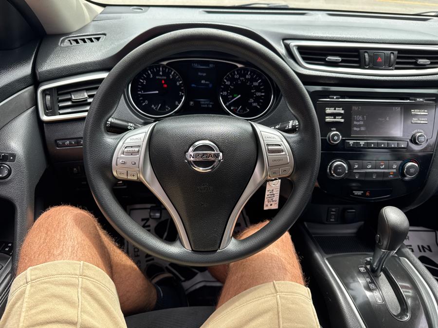 2015 Nissan Rogue AWD 4dr SV, available for sale in Worcester, Massachusetts | Worcester Auto Outlet LLC. Worcester, Massachusetts 2015 Nissan Rogue AWD 4dr SV, available for sale in Worcester, Massachusetts | Worcester Auto Outlet LLC. Worcester, Massachusetts