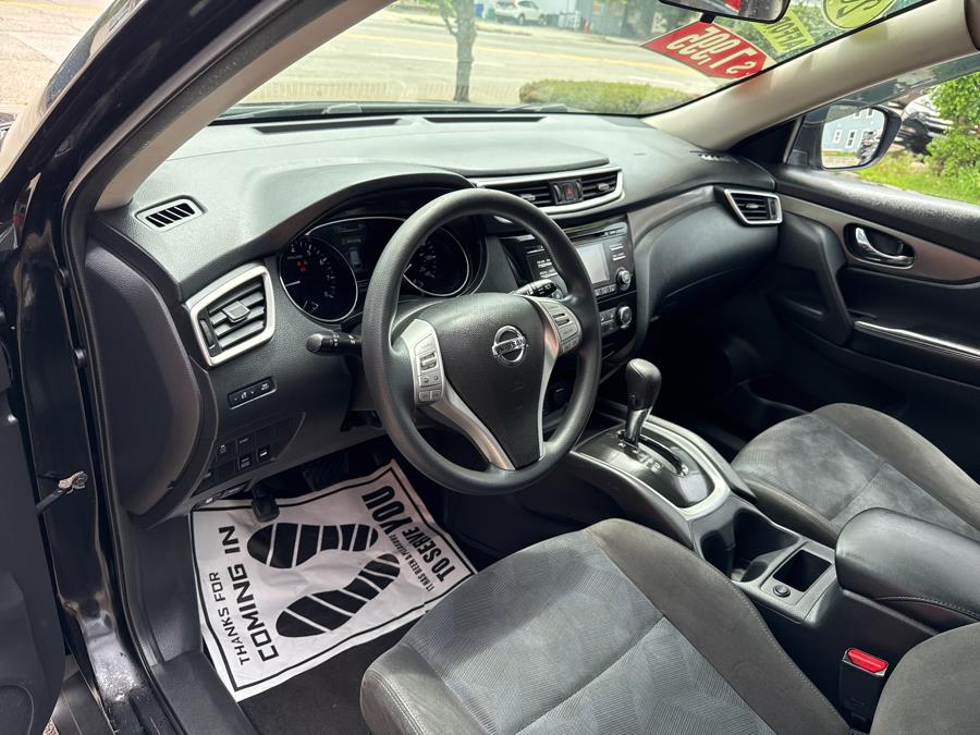 2015 Nissan Rogue AWD 4dr SV, available for sale in Worcester, Massachusetts | Worcester Auto Outlet LLC. Worcester, Massachusetts 2015 Nissan Rogue AWD 4dr SV, available for sale in Worcester, Massachusetts | Worcester Auto Outlet LLC. Worcester, Massachusetts