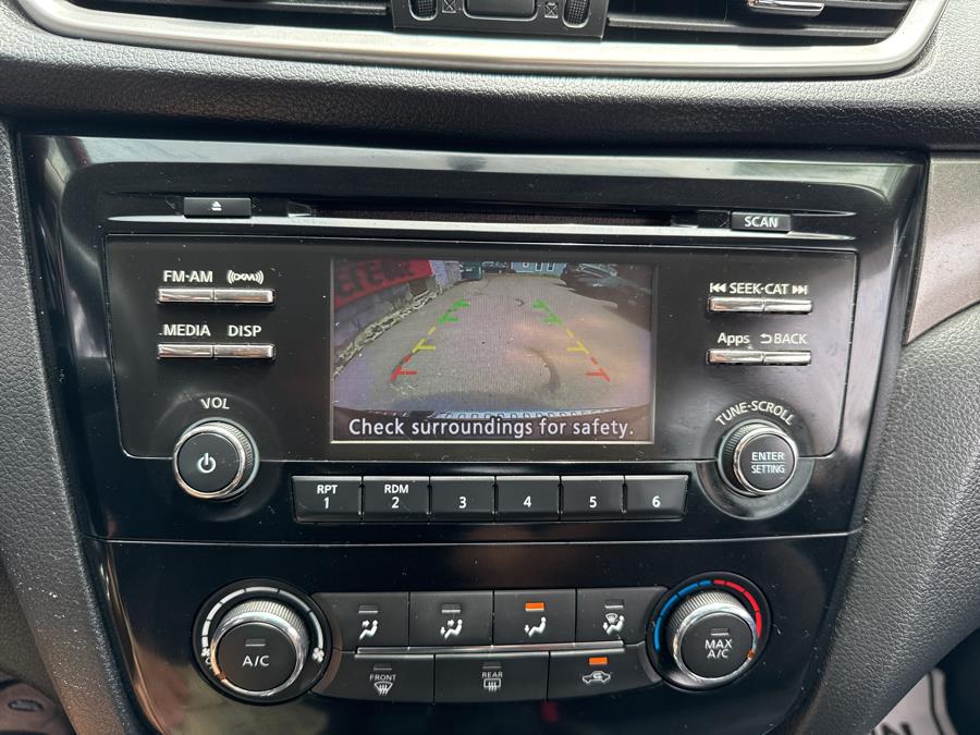 2015 Nissan Rogue AWD 4dr SV, available for sale in Worcester, Massachusetts | Worcester Auto Outlet LLC. Worcester, Massachusetts 2015 Nissan Rogue AWD 4dr SV, available for sale in Worcester, Massachusetts | Worcester Auto Outlet LLC. Worcester, Massachusetts