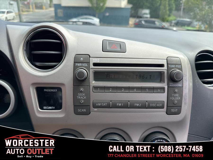 2009 Toyota Matrix 5dr Wgn Auto S FWD (SE), available for sale in Worcester, Massachusetts | Worcester Auto Outlet LLC. Worcester, Massachusetts 2009 Toyota Matrix 5dr Wgn Auto S FWD (SE), available for sale in Worcester, Massachusetts | Worcester Auto Outlet LLC. Worcester, Massachusetts