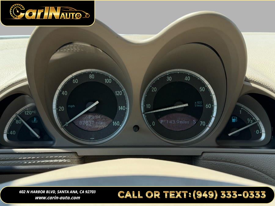 2006 Mercedes-Benz SL-Class 2dr Roadster 5.0L, available for sale in Santa Ana, California | Carin Auto. Santa Ana, California 2006 Mercedes-Benz SL-Class 2dr Roadster 5.0L, available for sale in Santa Ana, California | Carin Auto. Santa Ana, California