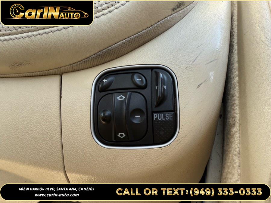 2006 Mercedes-Benz SL-Class 2dr Roadster 5.0L, available for sale in Santa Ana, California | Carin Auto. Santa Ana, California 2006 Mercedes-Benz SL-Class 2dr Roadster 5.0L, available for sale in Santa Ana, California | Carin Auto. Santa Ana, California