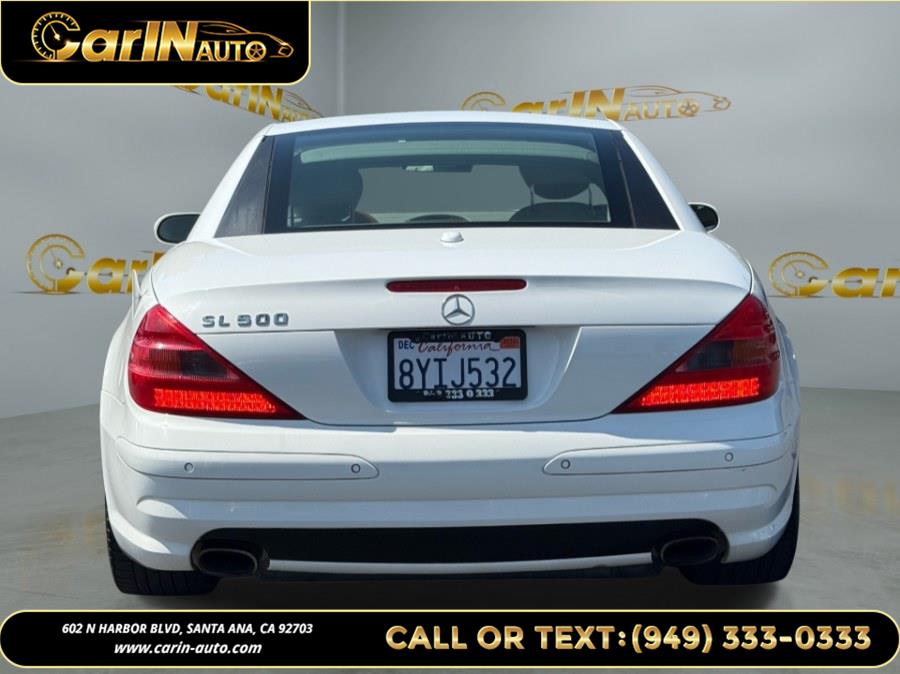 2006 Mercedes-Benz SL-Class 2dr Roadster 5.0L, available for sale in Santa Ana, California | Carin Auto. Santa Ana, California 2006 Mercedes-Benz SL-Class 2dr Roadster 5.0L, available for sale in Santa Ana, California | Carin Auto. Santa Ana, California