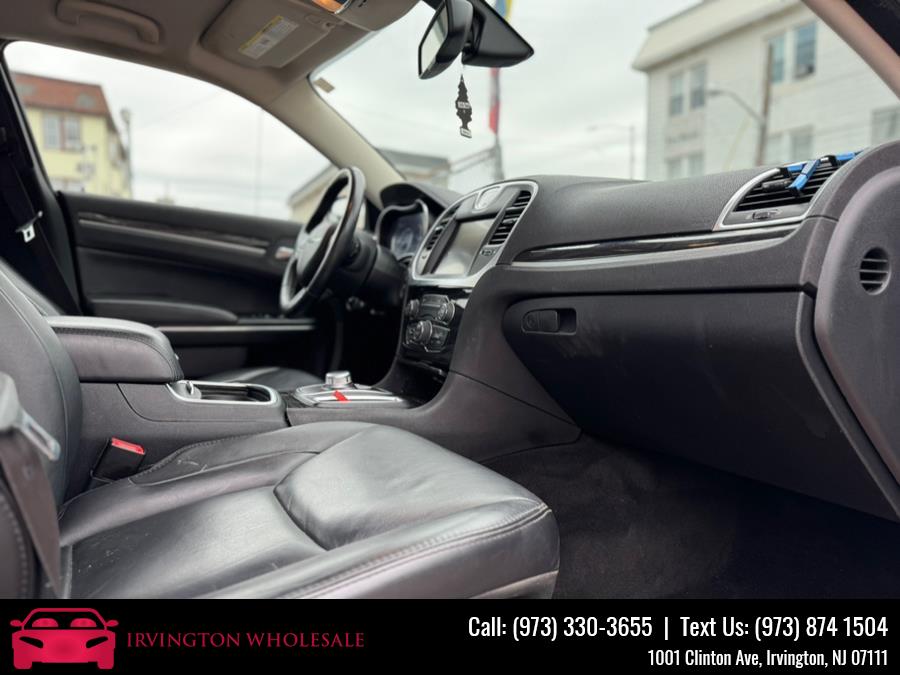 2015 Chrysler 300 4dr Sdn Limited AWD, available for sale in Irvington, New Jersey | Irvington Wholesale Group. Irvington, New Jersey 2015 Chrysler 300 4dr Sdn Limited AWD, available for sale in Irvington, New Jersey | Irvington Wholesale Group. Irvington, New Jersey