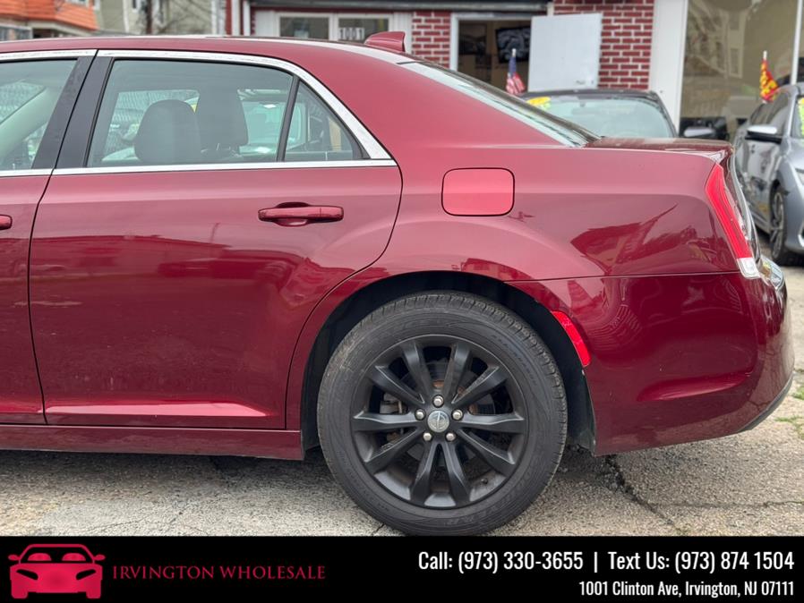 2015 Chrysler 300 4dr Sdn Limited AWD, available for sale in Irvington, New Jersey | Irvington Wholesale Group. Irvington, New Jersey 2015 Chrysler 300 4dr Sdn Limited AWD, available for sale in Irvington, New Jersey | Irvington Wholesale Group. Irvington, New Jersey