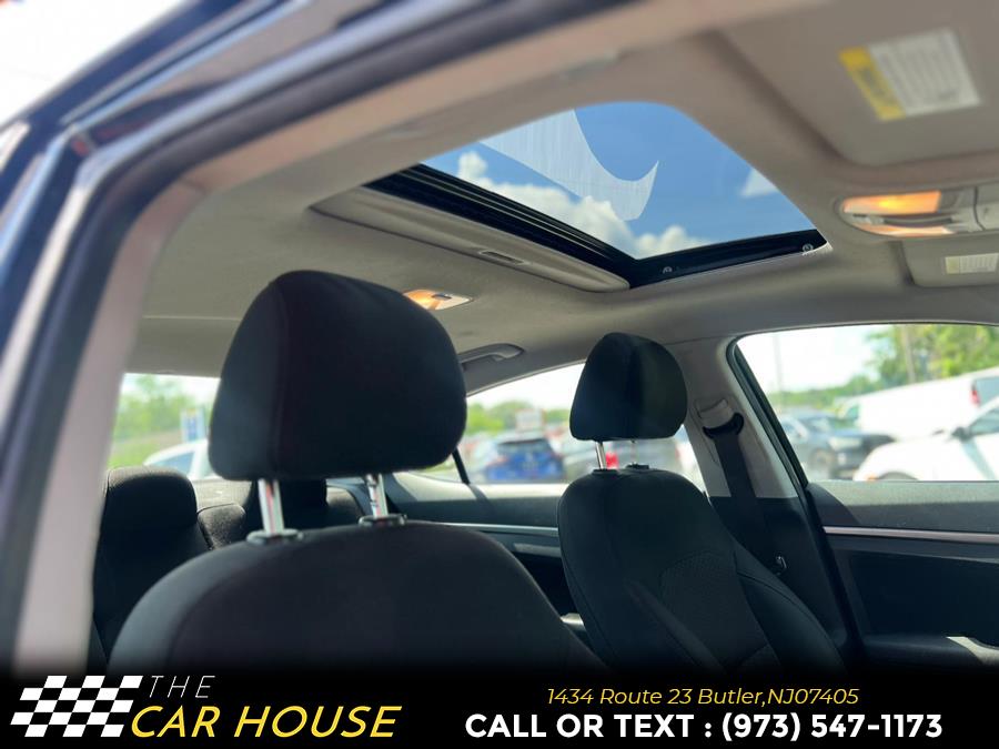 2020 Hyundai Elantra Limited IVT SULEV, available for sale in Butler, New Jersey | The Car House. Butler, New Jersey 2020 Hyundai Elantra Limited IVT SULEV, available for sale in Butler, New Jersey | The Car House. Butler, New Jersey
