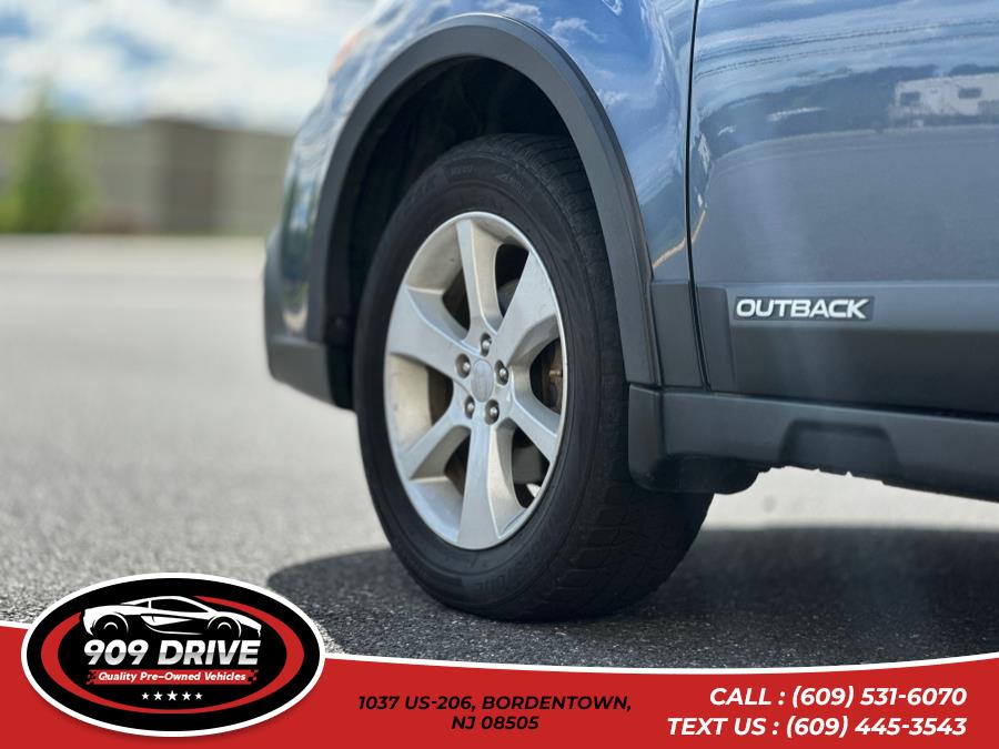 2013 Subaru Outback 2.5i Premium, available for sale in BORDENTOWN, New Jersey | 909 Drive. BORDENTOWN, New Jersey 2013 Subaru Outback 2.5i Premium, available for sale in BORDENTOWN, New Jersey | 909 Drive. BORDENTOWN, New Jersey