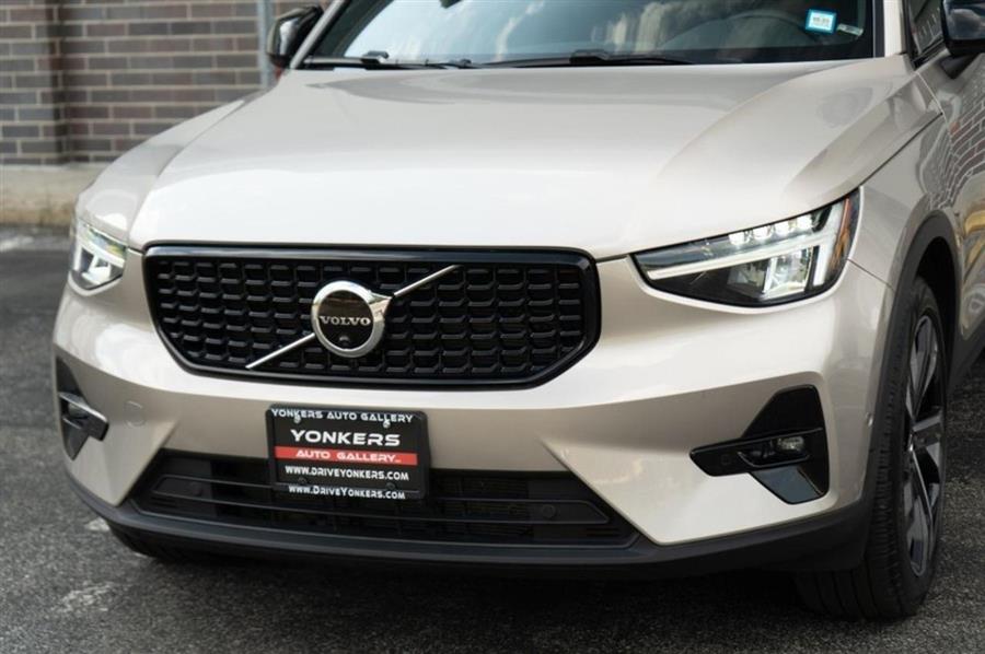 2023 Volvo Xc40 B5 AWD Ultimate Dark Theme, available for sale in Woodside, New York | Drive Central. Woodside, New York 2023 Volvo Xc40 B5 AWD Ultimate Dark Theme, available for sale in Woodside, New York | Drive Central. Woodside, New York