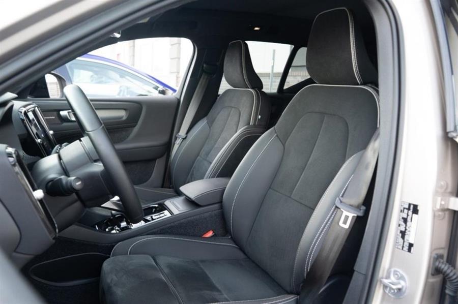 2023 Volvo Xc40 B5 AWD Ultimate Dark Theme, available for sale in Woodside, New York | Drive Central. Woodside, New York 2023 Volvo Xc40 B5 AWD Ultimate Dark Theme, available for sale in Woodside, New York | Drive Central. Woodside, New York