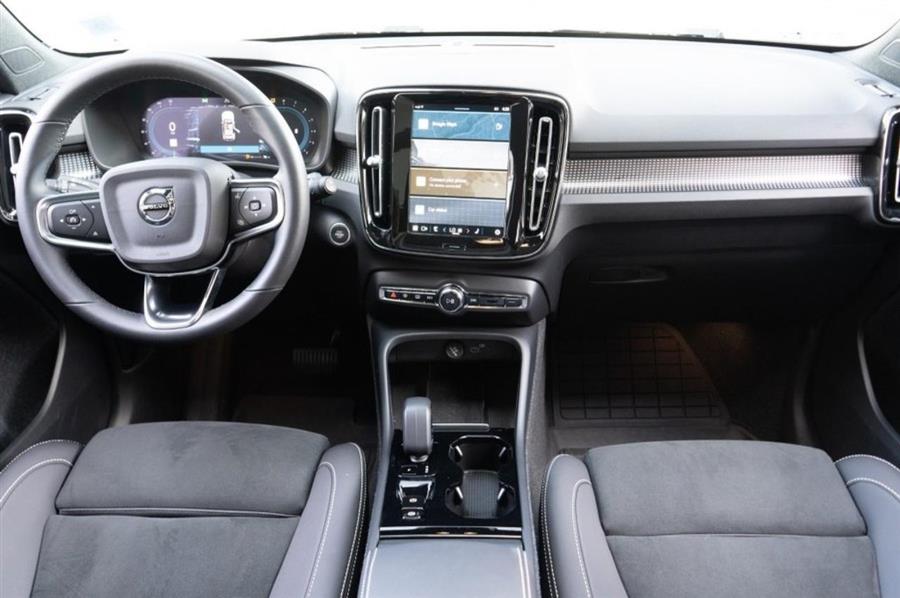 2023 Volvo Xc40 B5 AWD Ultimate Dark Theme, available for sale in Woodside, New York | Drive Central. Woodside, New York 2023 Volvo Xc40 B5 AWD Ultimate Dark Theme, available for sale in Woodside, New York | Drive Central. Woodside, New York
