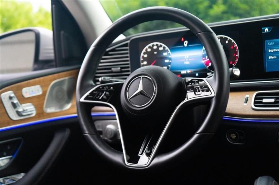 2024 Mercedes-benz Gle GLE 450 4MATIC, available for sale in Woodside, New York | Drive Central. Woodside, New York 2024 Mercedes-benz Gle GLE 450 4MATIC, available for sale in Woodside, New York | Drive Central. Woodside, New York