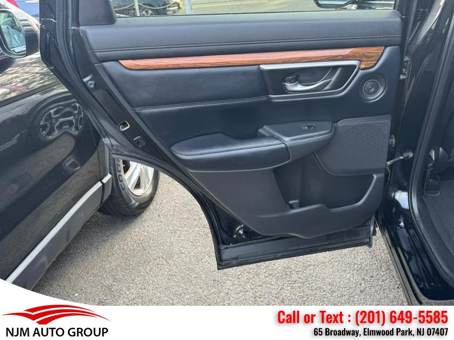 2018 Honda CR-V Touring AWD, available for sale in Elmwood Park, New Jersey | NJM Auto Group. Elmwood Park, New Jersey 2018 Honda CR-V Touring AWD, available for sale in Elmwood Park, New Jersey | NJM Auto Group. Elmwood Park, New Jersey