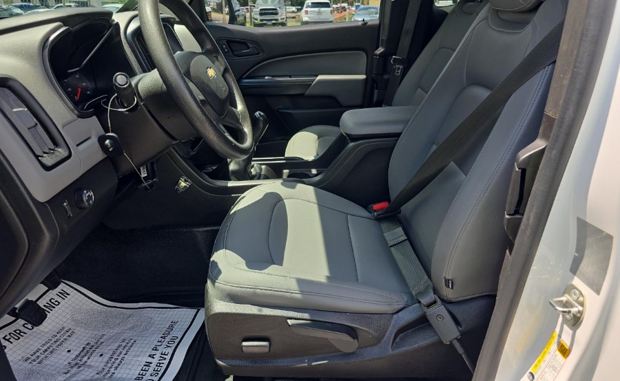 2016 Chevrolet Colorado 2WD Ext Cab 128.3" Base, available for sale in Fort Myers, Florida | Carlux Fort Myers. Fort Myers, Florida 2016 Chevrolet Colorado 2WD Ext Cab 128.3" Base, available for sale in Fort Myers, Florida | Carlux Fort Myers. Fort Myers, Florida