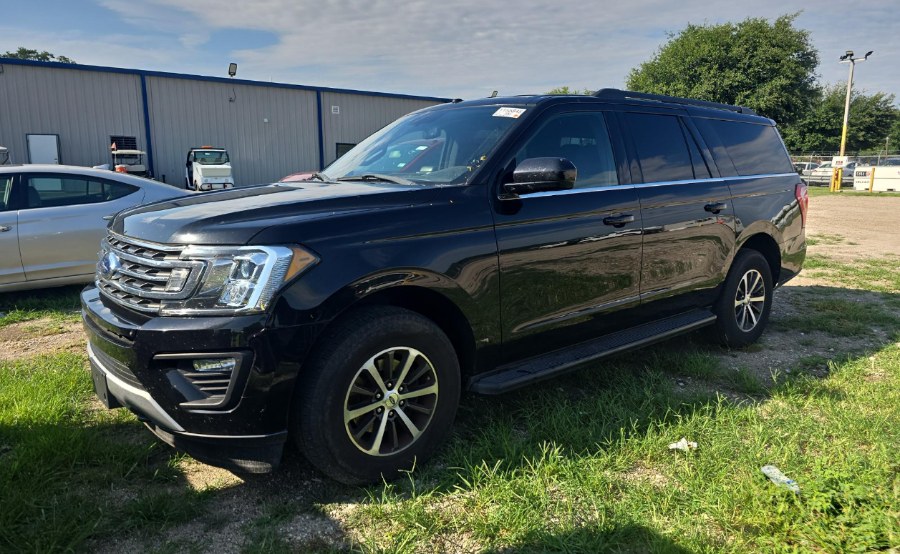 2019 Ford Expedition Max XLT 4x4, available for sale in Fort Myers, Florida | Carlux Fort Myers. Fort Myers, Florida 2019 Ford Expedition Max XLT 4x4, available for sale in Fort Myers, Florida | Carlux Fort Myers. Fort Myers, Florida