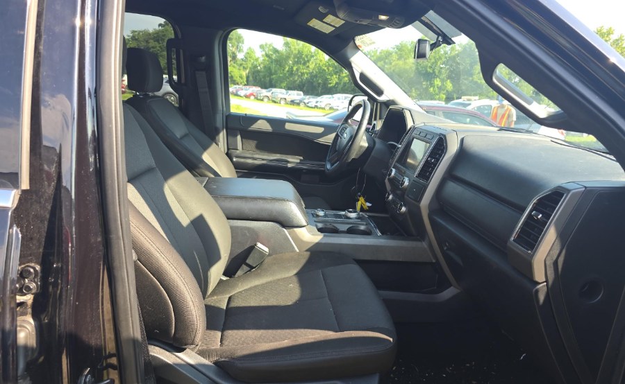 2019 Ford Expedition Max XLT 4x4, available for sale in Fort Myers, Florida | Carlux Fort Myers. Fort Myers, Florida 2019 Ford Expedition Max XLT 4x4, available for sale in Fort Myers, Florida | Carlux Fort Myers. Fort Myers, Florida