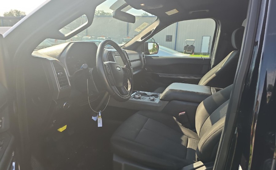 2019 Ford Expedition Max XLT 4x4, available for sale in Fort Myers, Florida | Carlux Fort Myers. Fort Myers, Florida 2019 Ford Expedition Max XLT 4x4, available for sale in Fort Myers, Florida | Carlux Fort Myers. Fort Myers, Florida