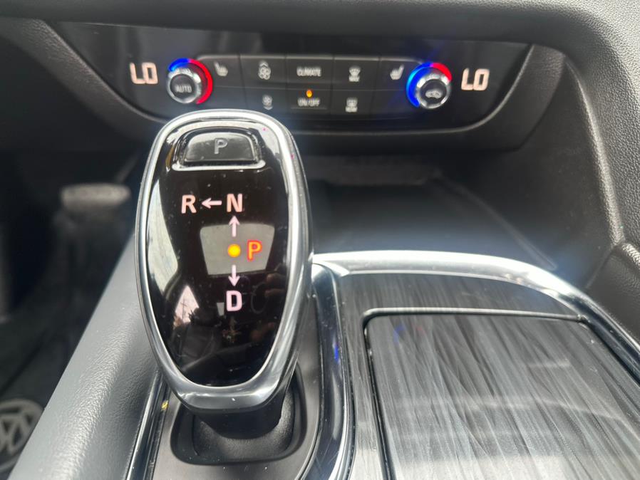 2019 Buick Enclave FWD 4dr Essence, available for sale in Irvington, New Jersey | Best Cars R Us. Irvington, New Jersey 2019 Buick Enclave FWD 4dr Essence, available for sale in Irvington, New Jersey | Best Cars R Us. Irvington, New Jersey