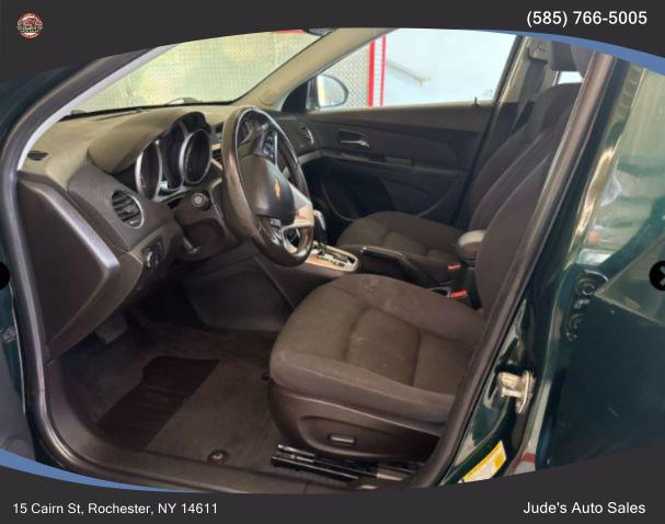 2014 Chevrolet Cruze 1LT Sedan 4D, available for sale in Wolcott, New York | Auto Hunter CNY. Wolcott, New York 2014 Chevrolet Cruze 1LT Sedan 4D, available for sale in Wolcott, New York | Auto Hunter CNY. Wolcott, New York