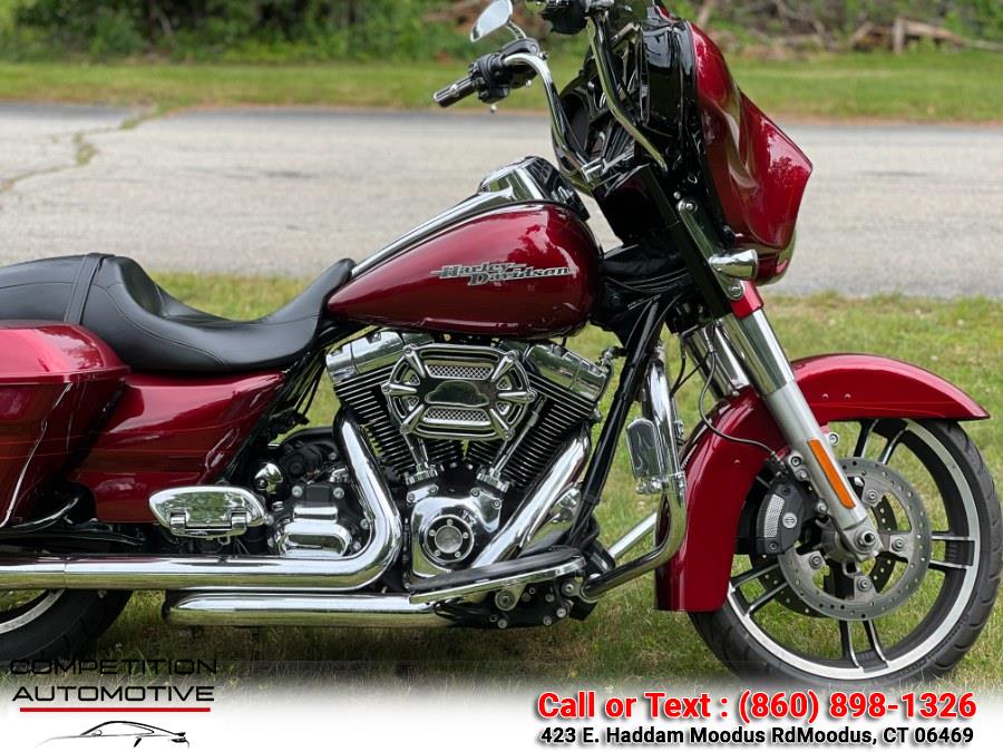 2016 Harley Davidson Street Glide 2dr Roadster, available for sale in Moodus, Connecticut | Competition Automotive of CT LLC. Moodus, Connecticut