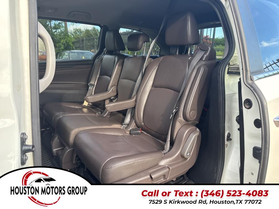 2018 Honda Odyssey Touring Auto, available for sale in Houston, Texas | Houston Motors Group LLC. Houston, Texas 2018 Honda Odyssey Touring Auto, available for sale in Houston, Texas | Houston Motors Group LLC. Houston, Texas