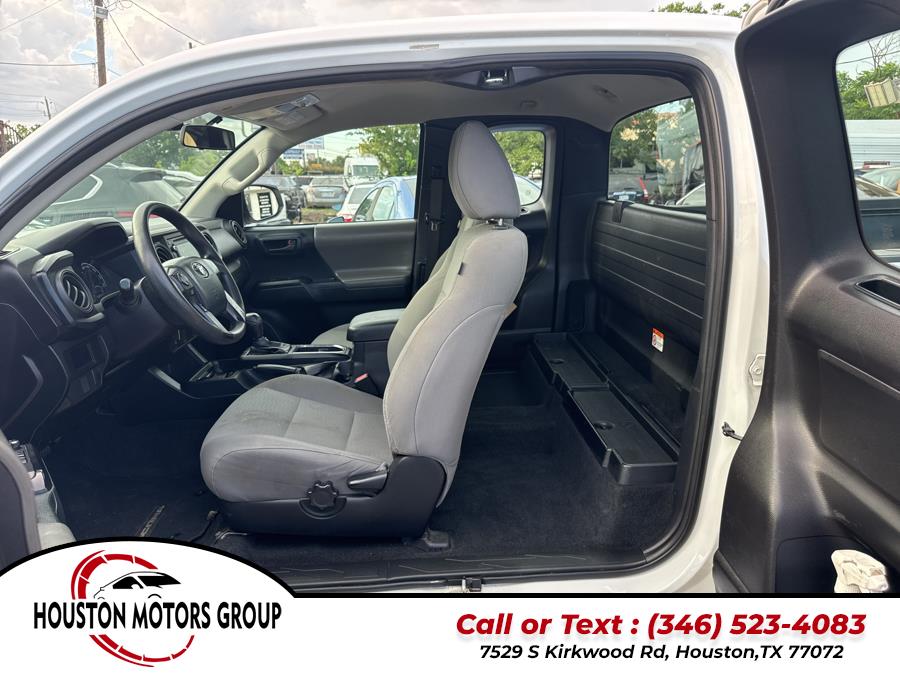 2017 Toyota Tacoma SR Access Cab 6'' Bed I4 4x2 AT (Natl), available for sale in Houston, Texas | Houston Motors Group LLC. Houston, Texas 2017 Toyota Tacoma SR Access Cab 6'' Bed I4 4x2 AT (Natl), available for sale in Houston, Texas | Houston Motors Group LLC. Houston, Texas